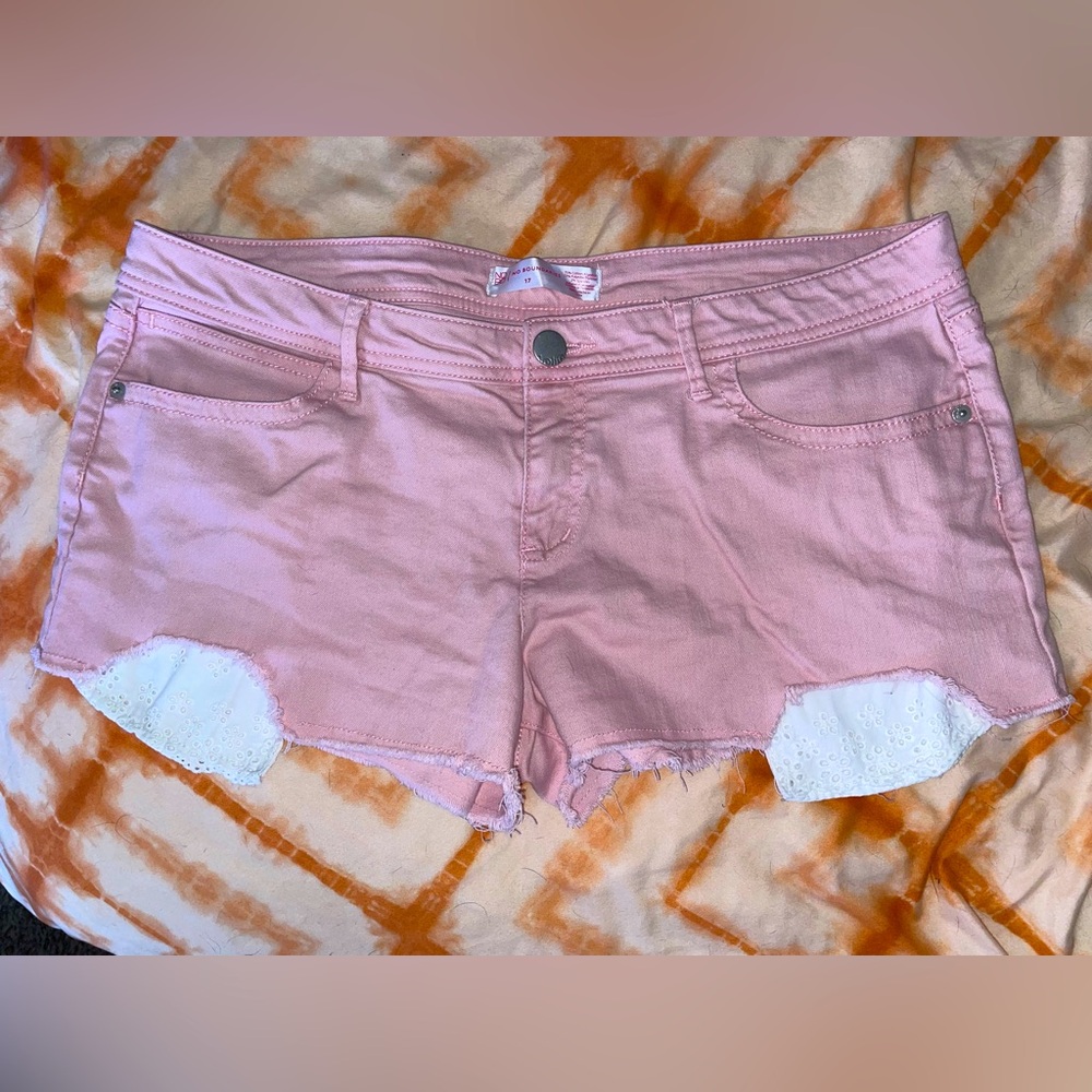 No Boundaries Shorts